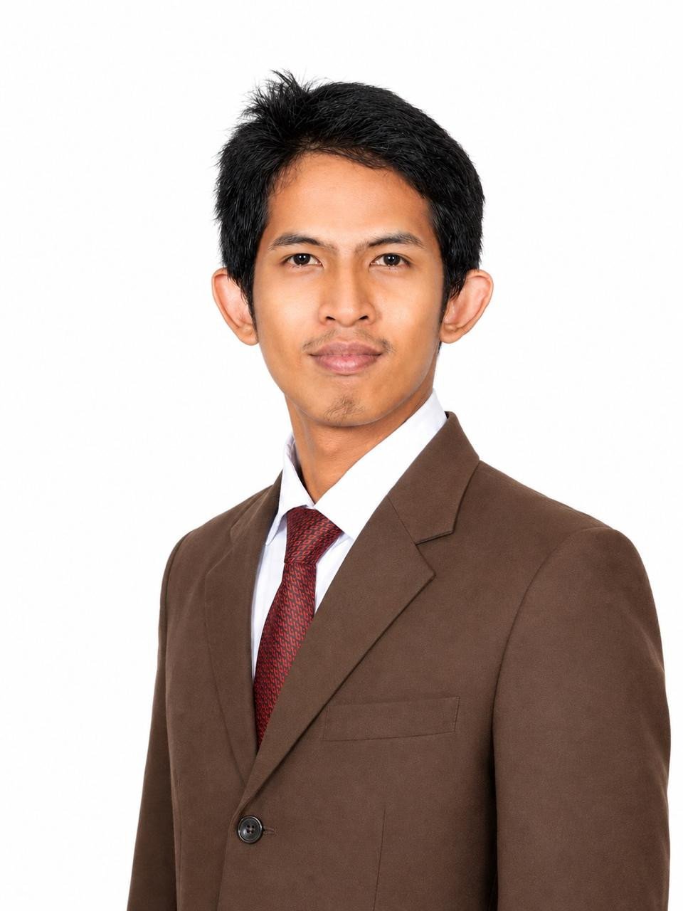 dua-tahun-prabowo-gibran-kuasa-yang-kian-besar-kendali-yang-kian-tipis